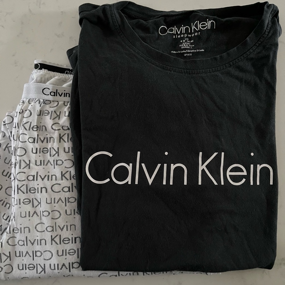 Calvin Klein Monochrome Logo Sleepwear, Wms L